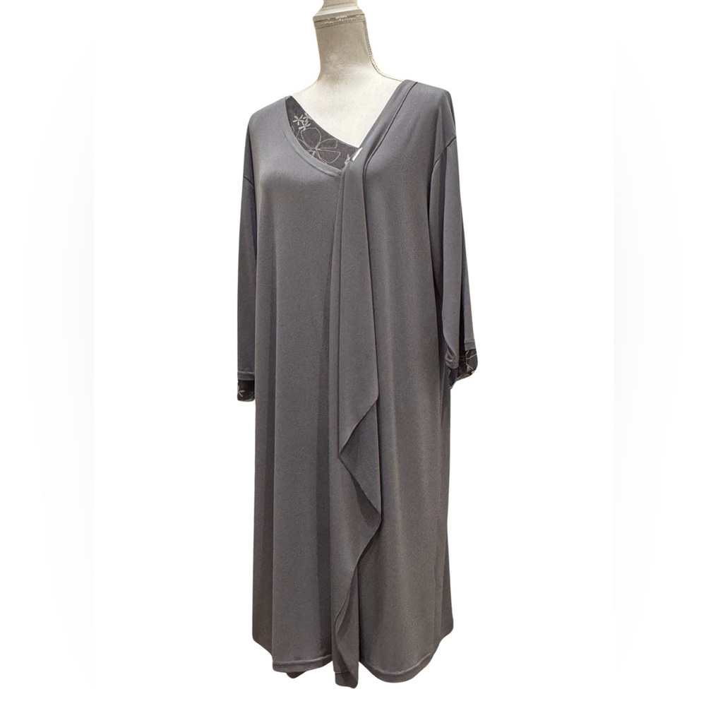 NWT 2026 Deux Mille Vingt Six  knee-length dress. Gray. XL. Made in France